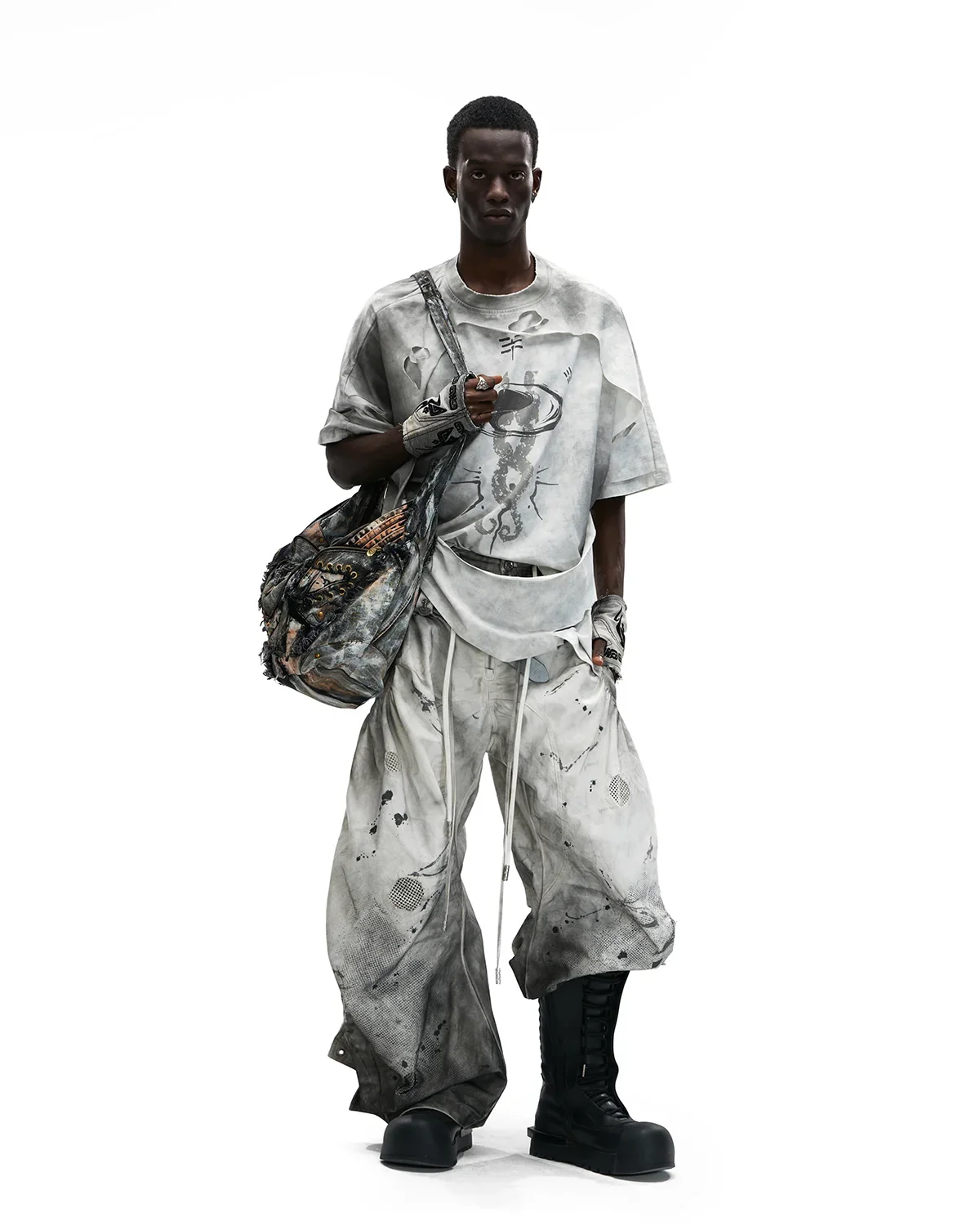 Personsoul Bagua Embroidery Double-Waist Denim Jeans - Image 11