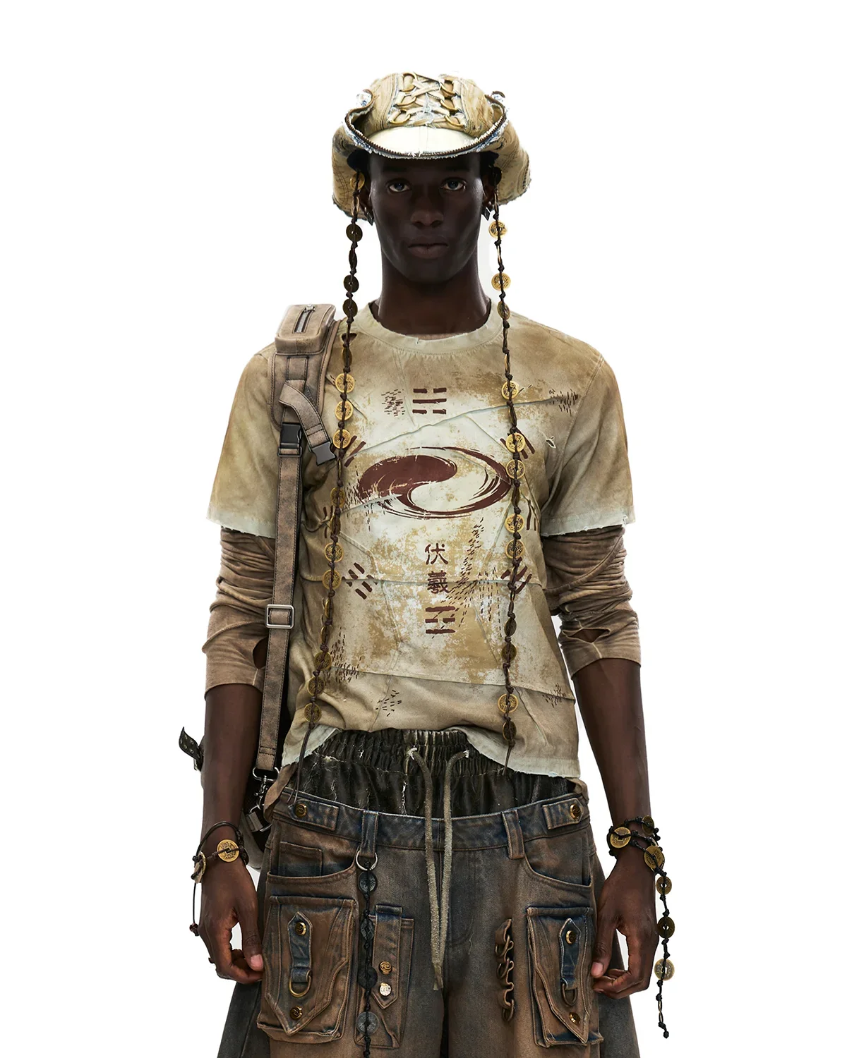 Personsoul Bagua Fuxi Printed T-Shirt Brown