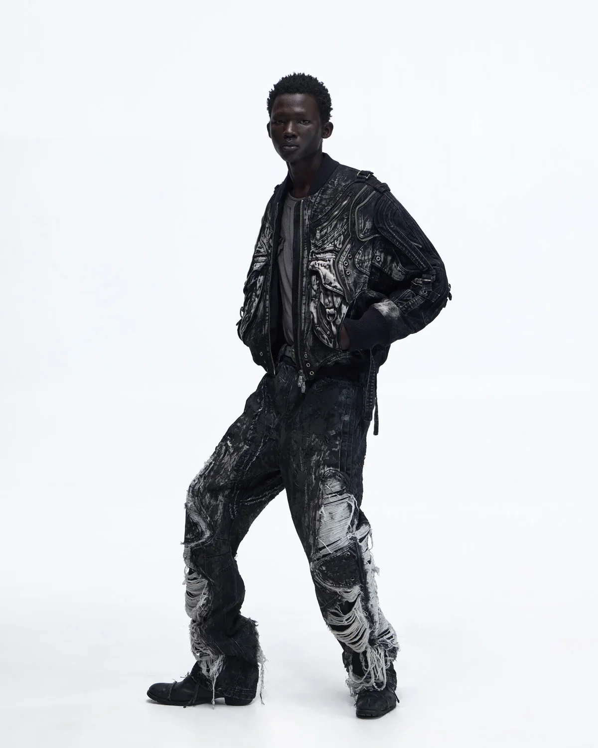Personsoul Deconstructed & Washed Denim Utility Jacket - Image 11