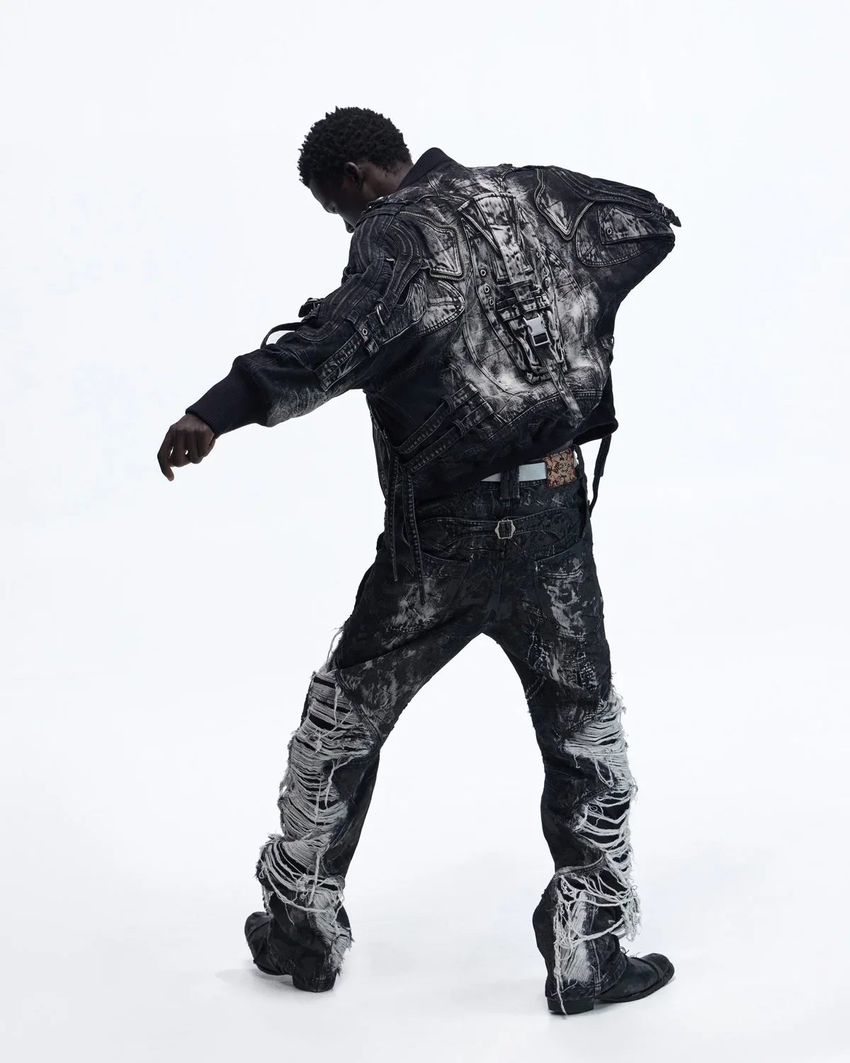 Personsoul Deconstructed & Washed Denim Utility Jacket - Image 12
