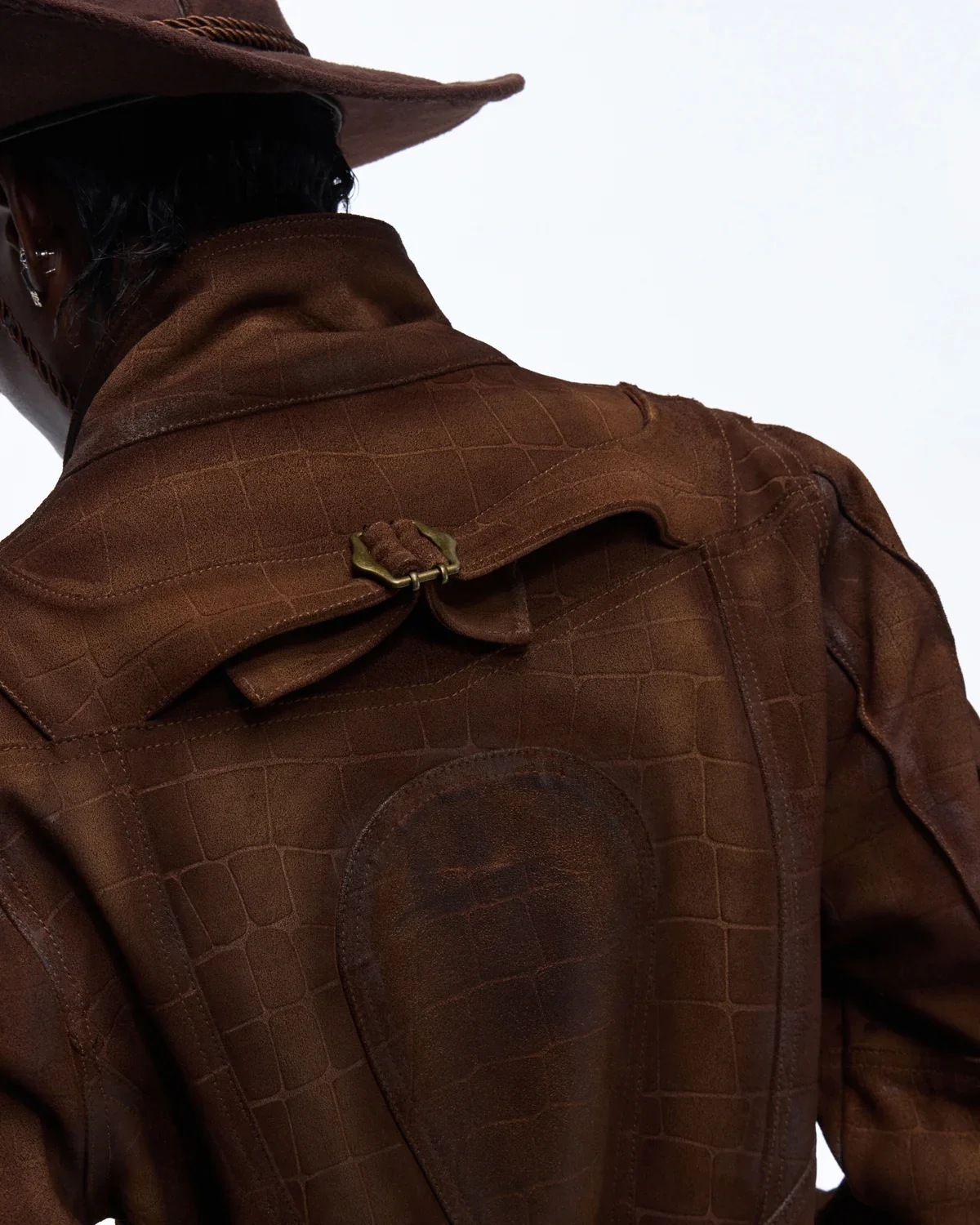 Personsoul Distressed Croc-Embossed Suede Short Jacket(Limited 100 pieces) - Image 5