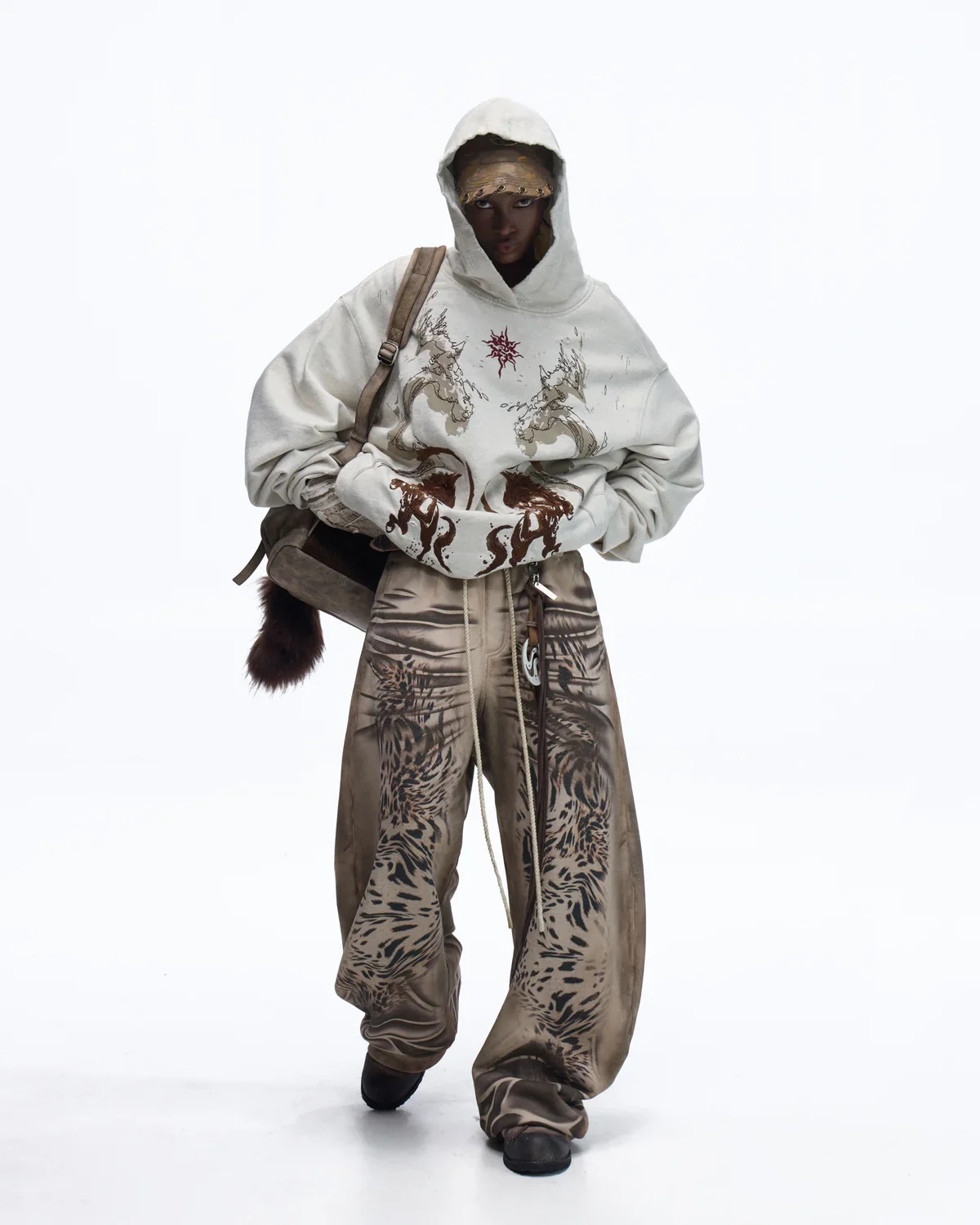 Personsoul Distressed Tiger-Pattern Totem Sweatpants - Image 10