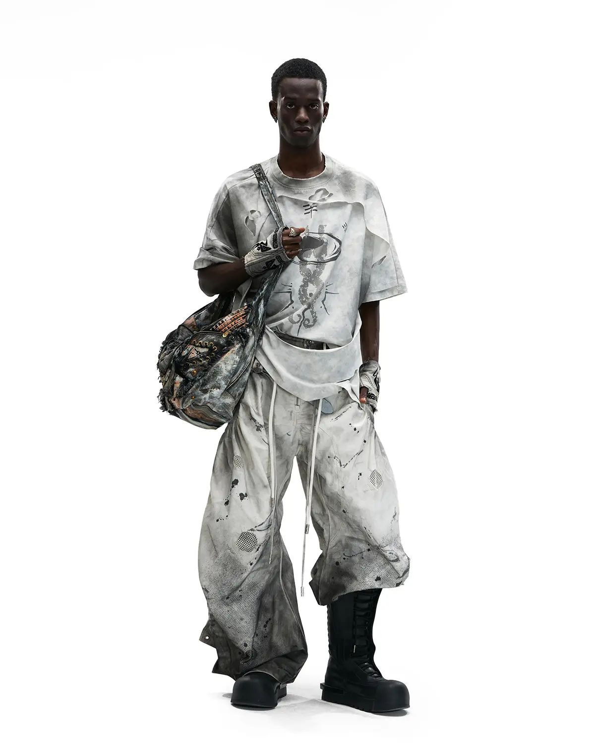 Personsoul Double-Layer Distressed Mythology Print T-Shirt White - Image 7