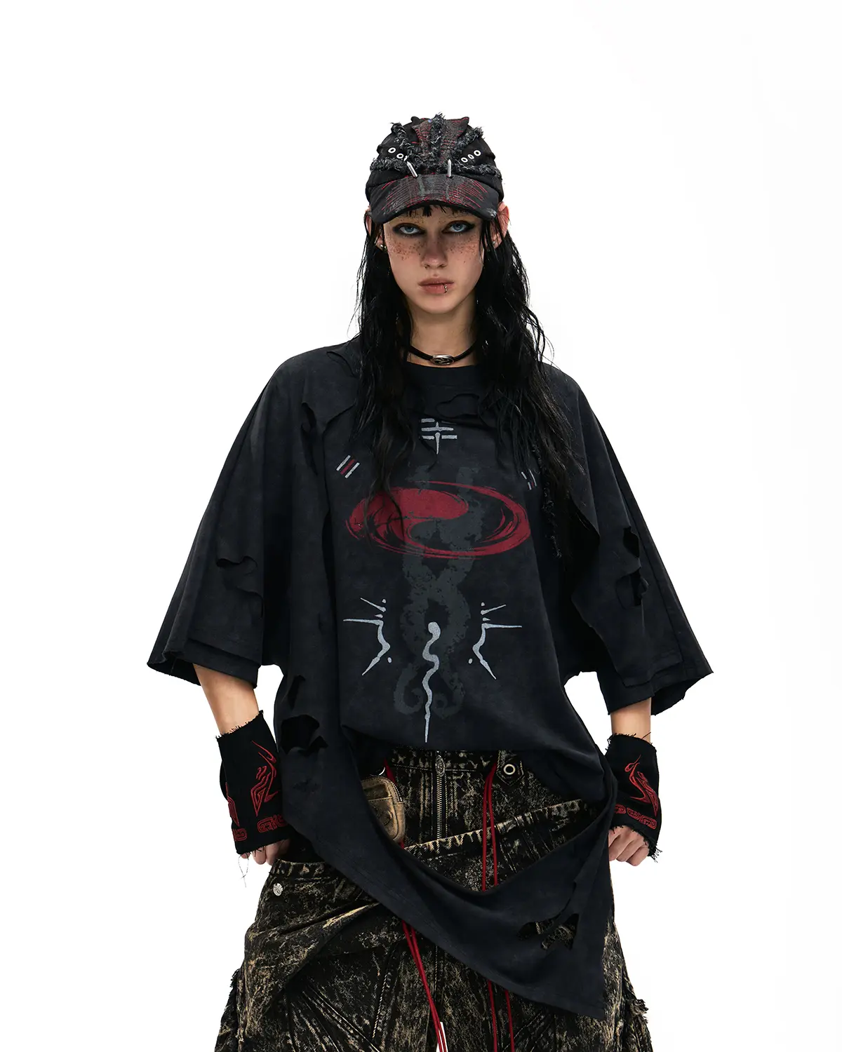 Personsoul Double-Layer Distressed Mythology Print T-Shirt Black - Image 4