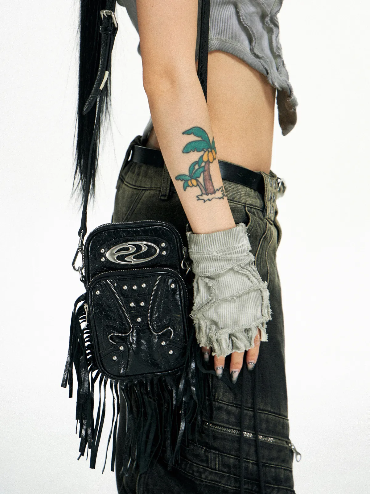 Personsoul Fringe Leather Cell Phone Bag - Image 9