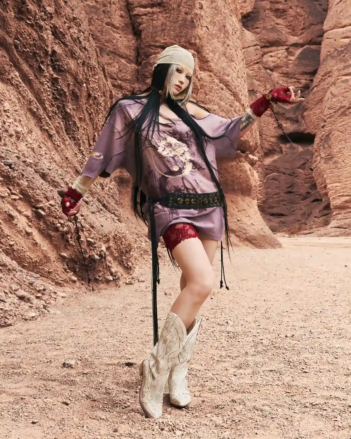 Personsoul Ink-Wash Distressed One-Shoulder T-Shirt Purple - Image 7