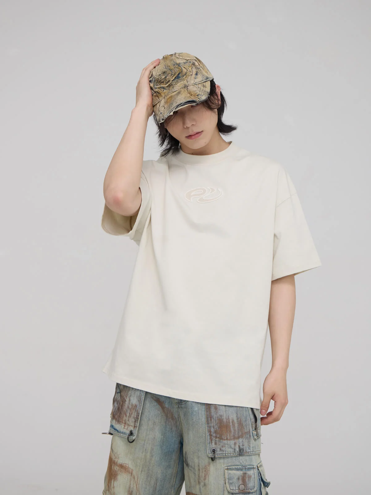 Personsoul Logo Embroidered Basic T-shirt - Image 8