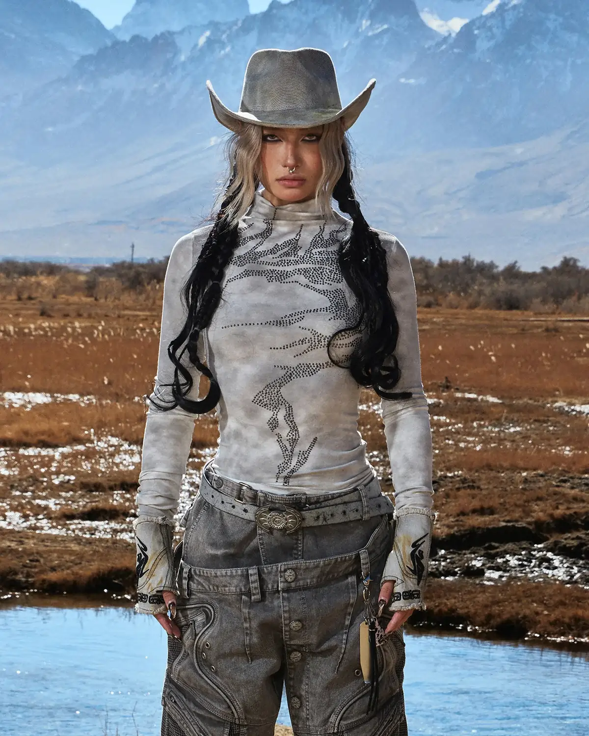 Personsoul Metallic Crystal-Lightning Long Sleeve Tee - Image 6