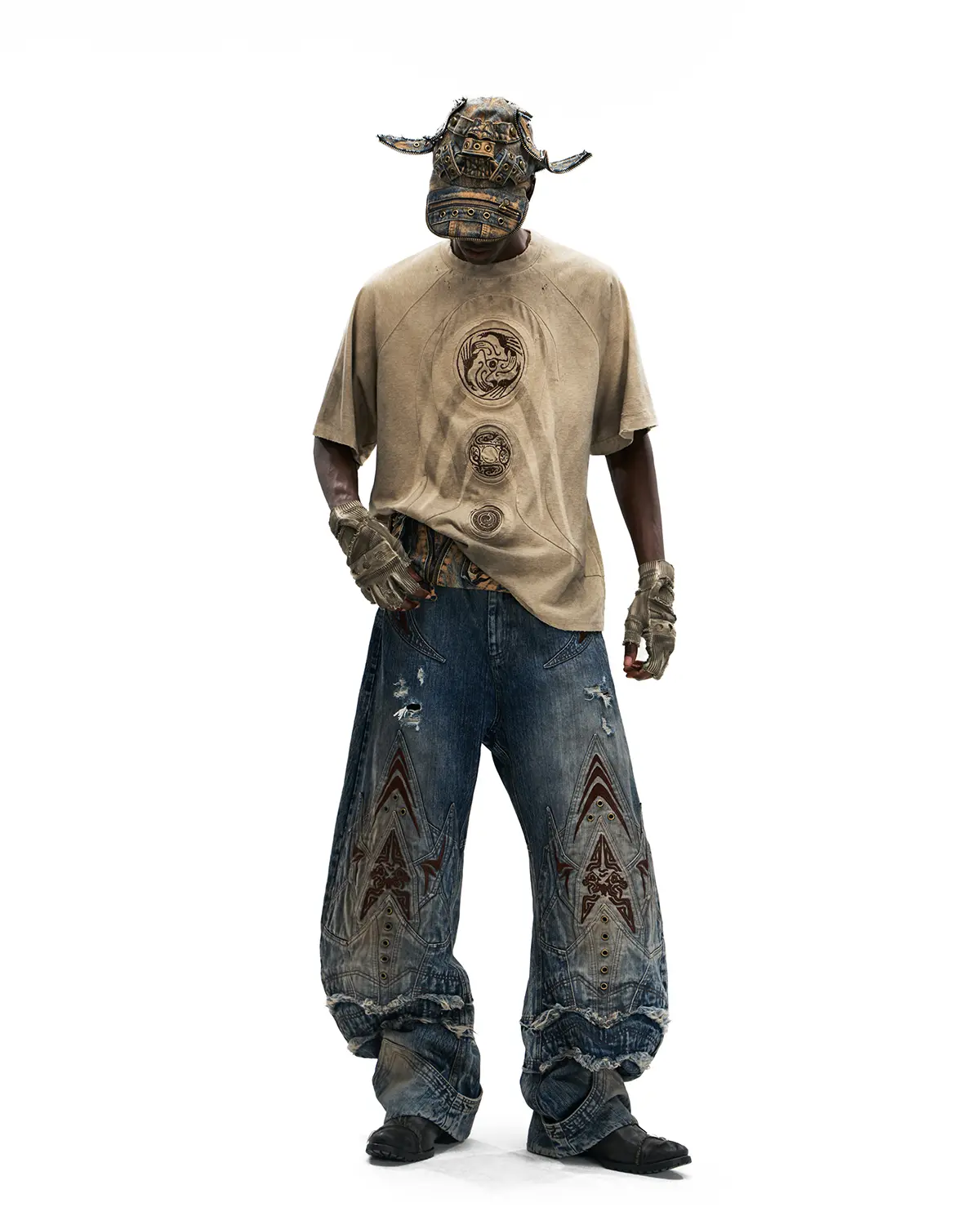 Personsoul Mythical Beast Face Curved Denim Jeans - Image 10