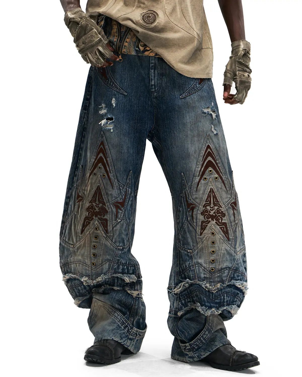 Personsoul Mythical Beast Face Curved Denim Jeans - Image 4