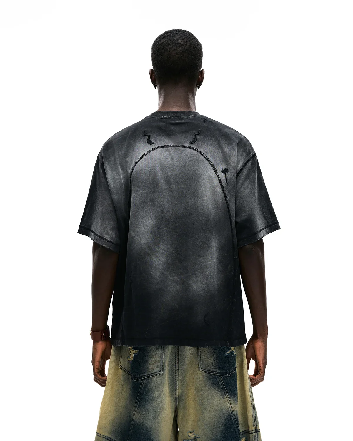 Personsoul Mythical Beast Totem Distressed T-Shirt Black - Image 3