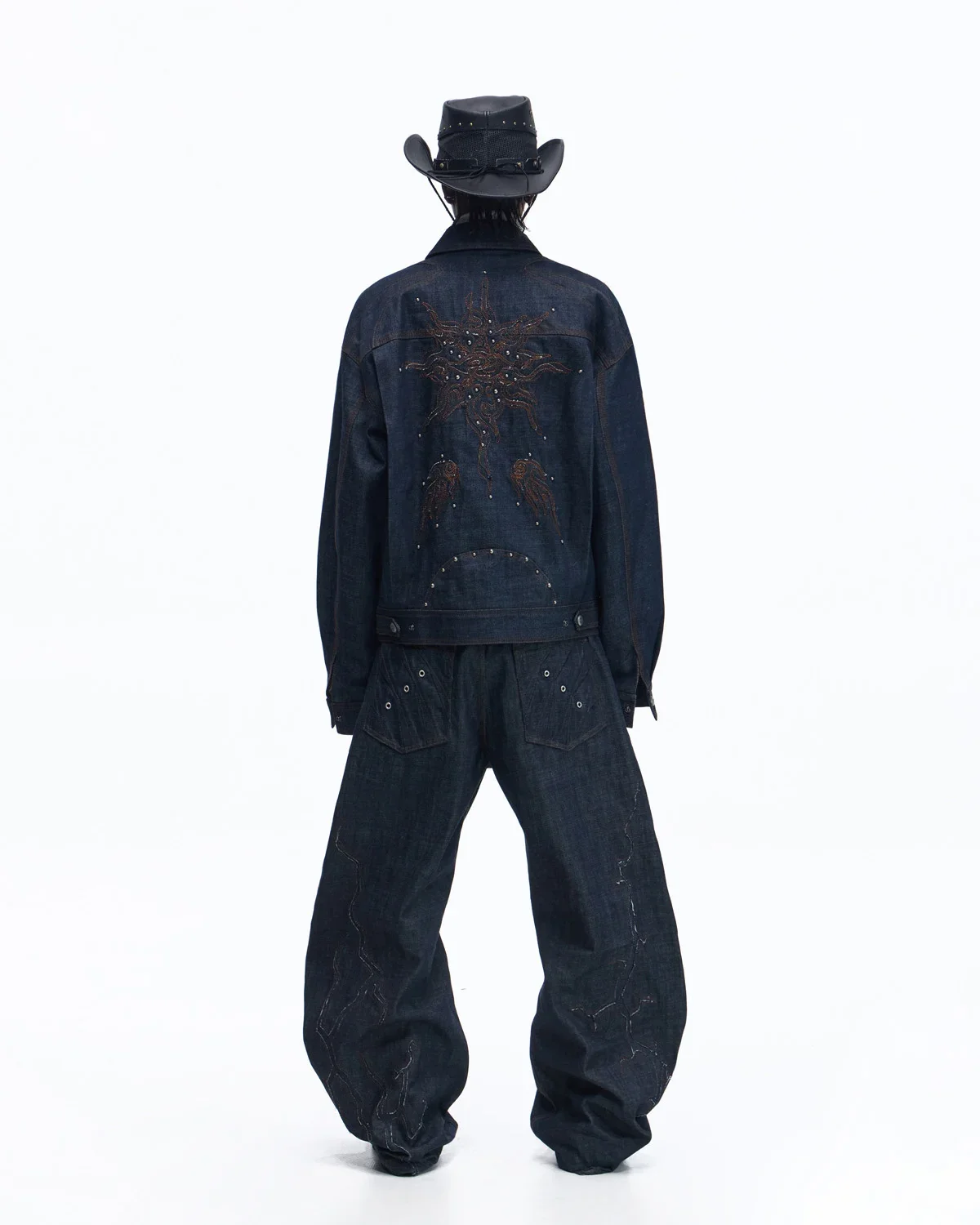 Personsoul Patchwork-Embroidered Raw Denim Curved Pants - Image 10
