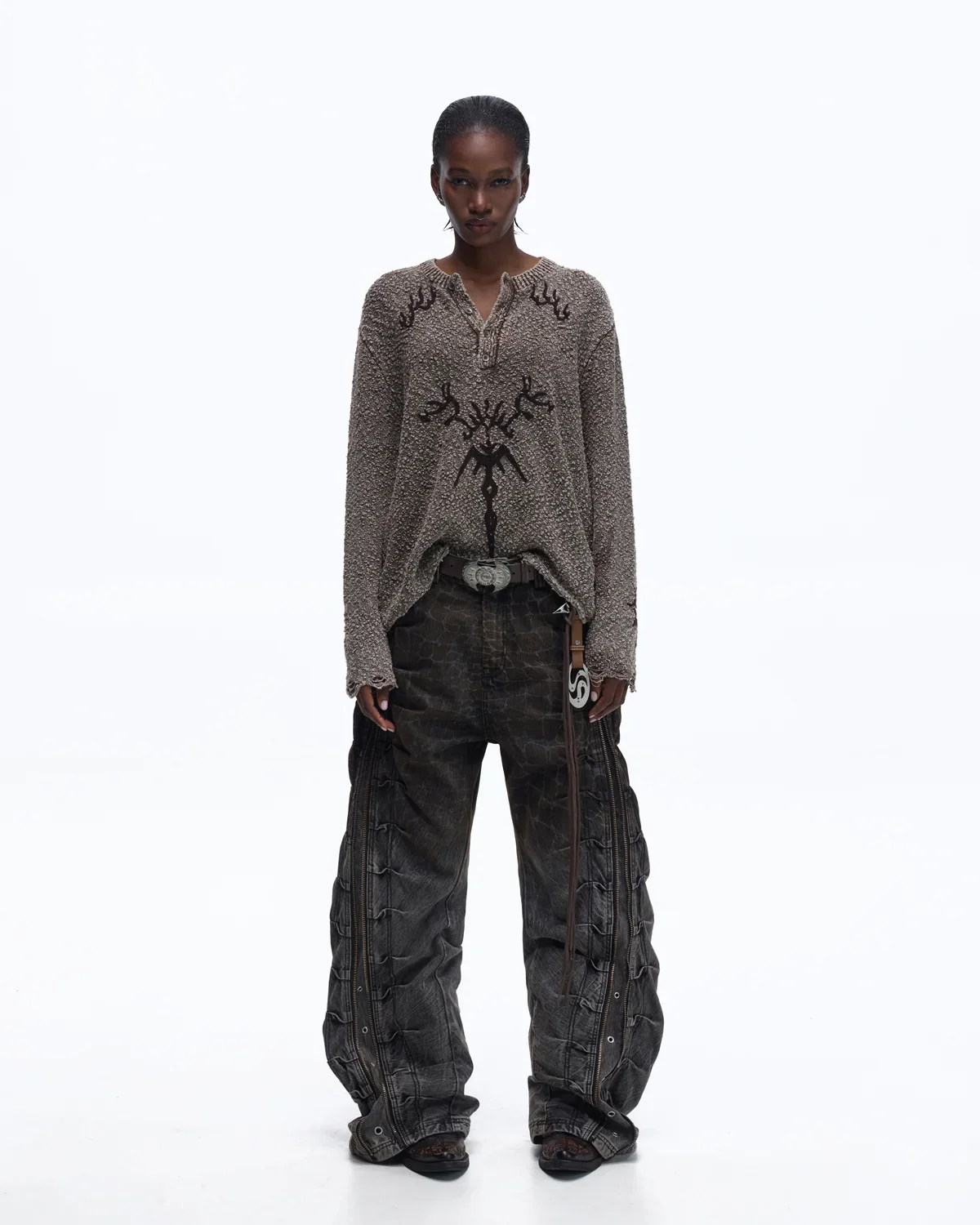 Personsoul Pom-Pom Long-Sleeve Henley Shirt - Image 13
