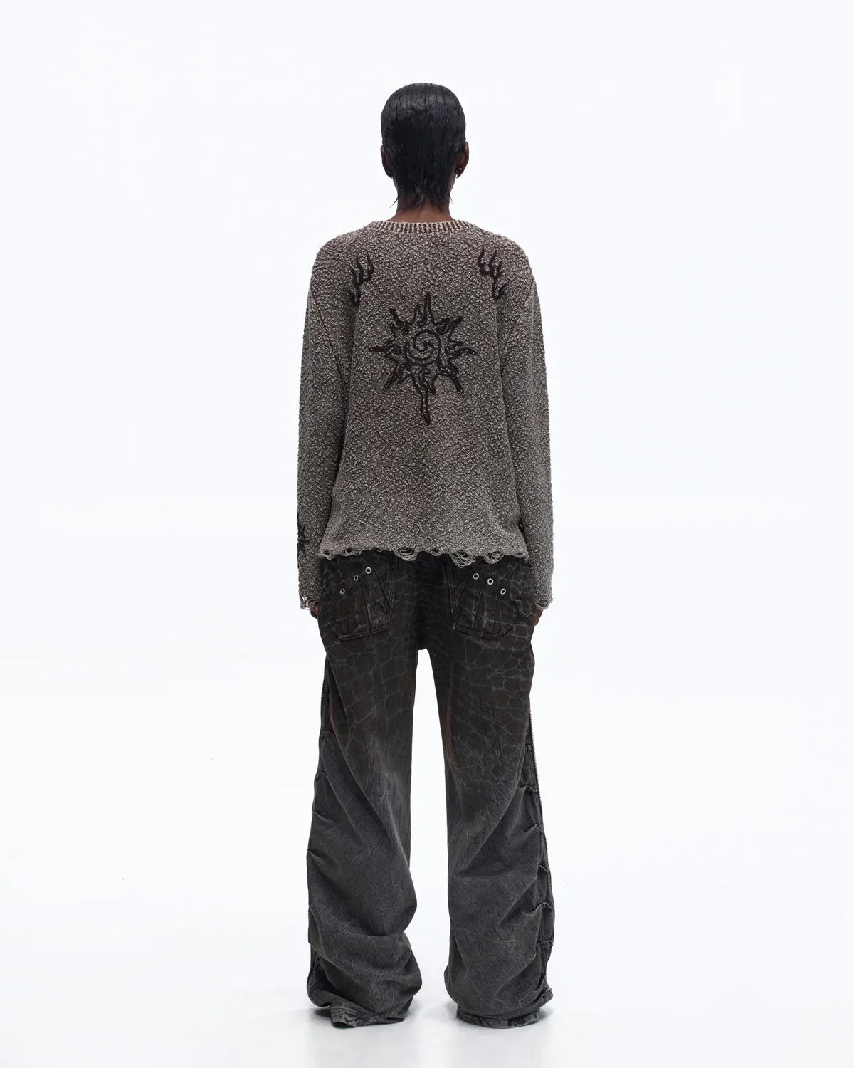 Personsoul Pom-Pom Long-Sleeve Henley Shirt - Image 15