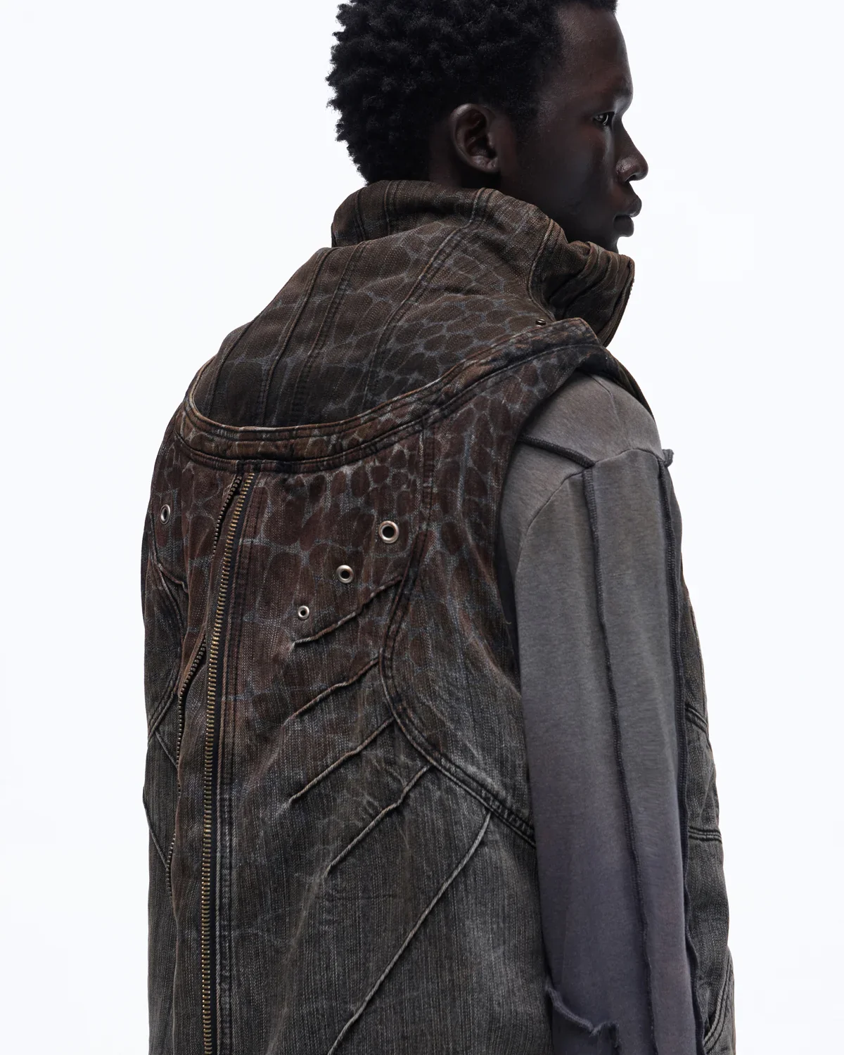 Personsoul Slub Denim Laser-Croc Vest - Image 5