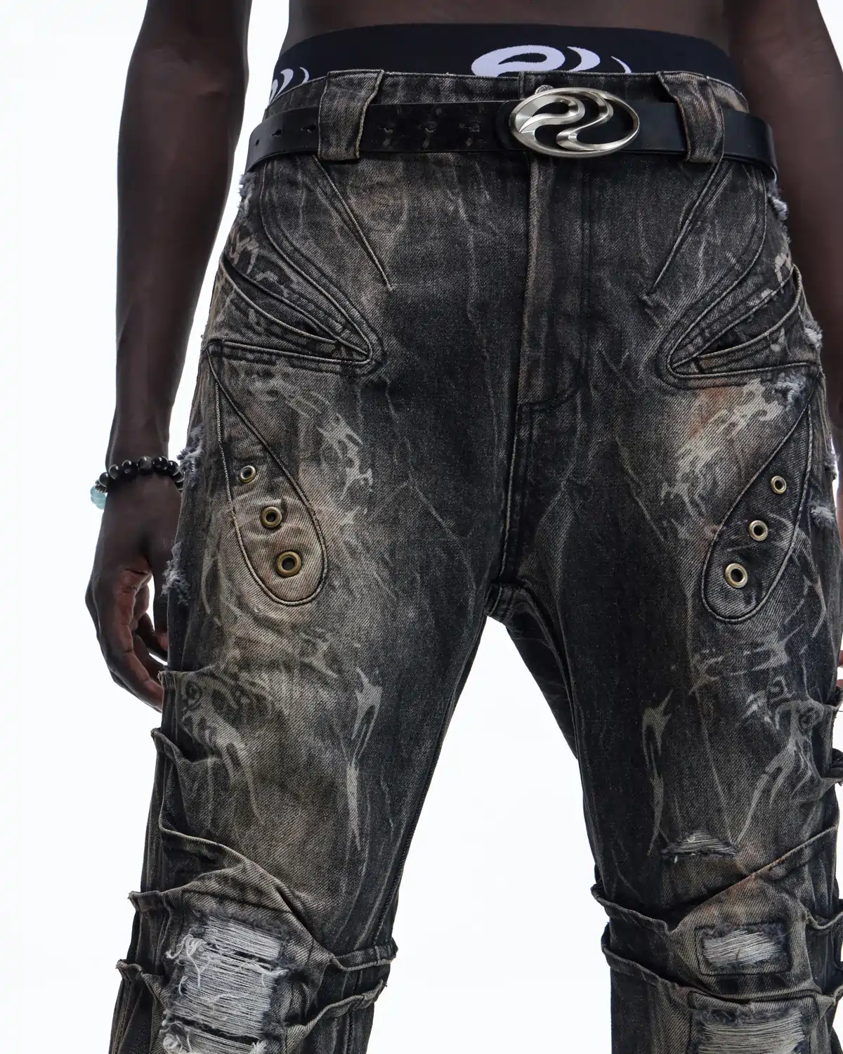 Personsoul Snake-Pattern Totem Slim-Fit Jeans - Image 5