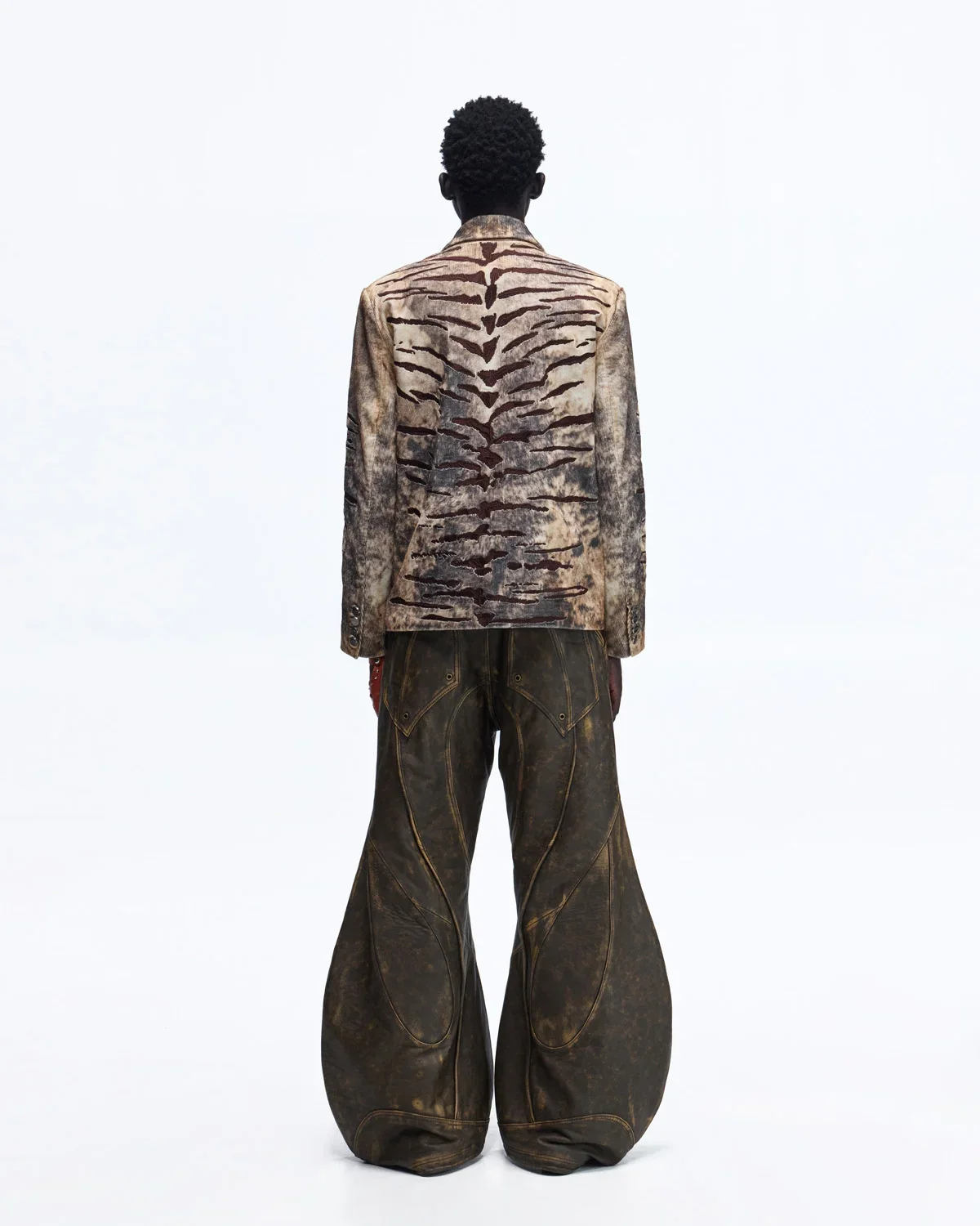 Personsoul Structured Totem Curved-leg Calf Leather Pants(Limited 100 pieces) - Image 10