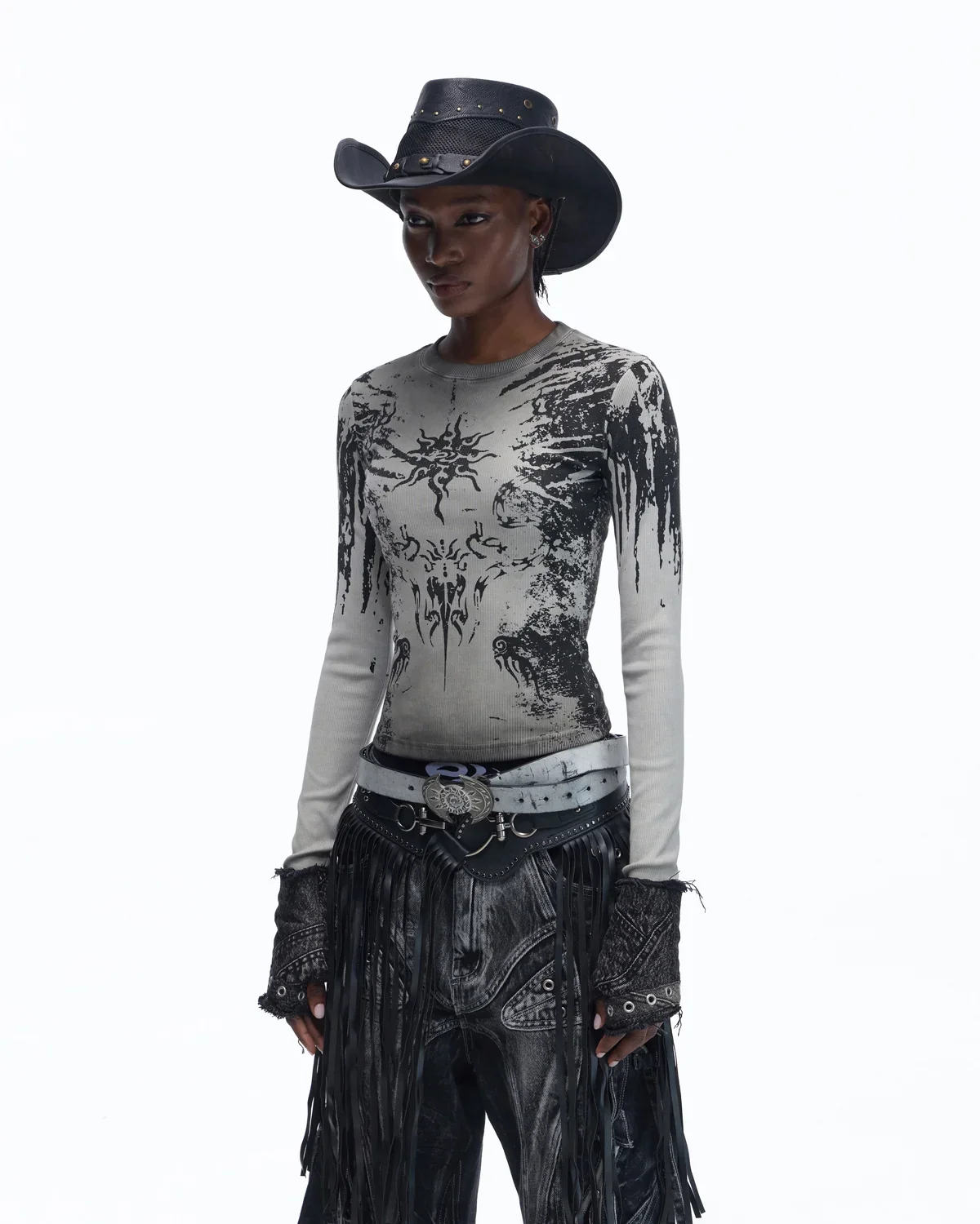 Personsoul Sun Totem Slim Long Sleeve Tee - Image 2
