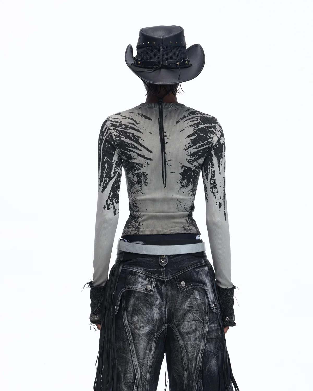 Personsoul Sun Totem Slim Long Sleeve Tee - Image 3