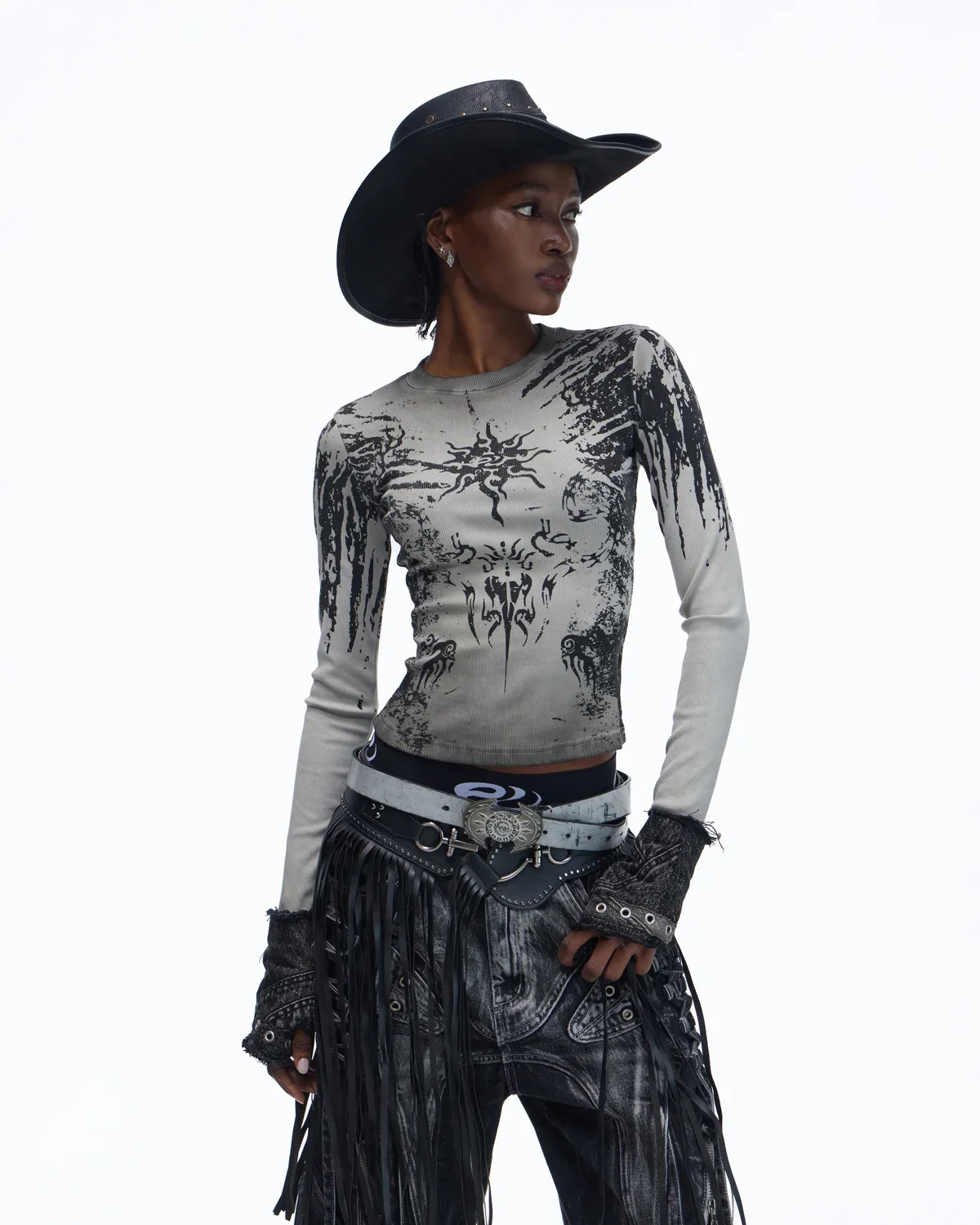 Personsoul Sun Totem Slim Long Sleeve Tee - Image 4