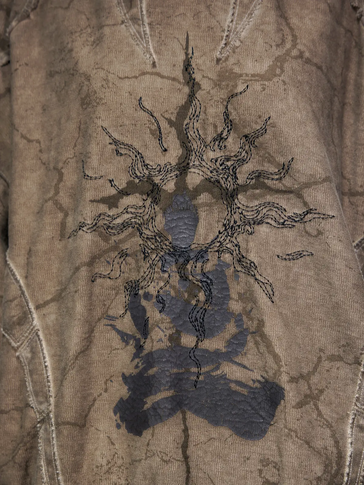 Vintage Sun Totem Distressed Hoodies - Image 5